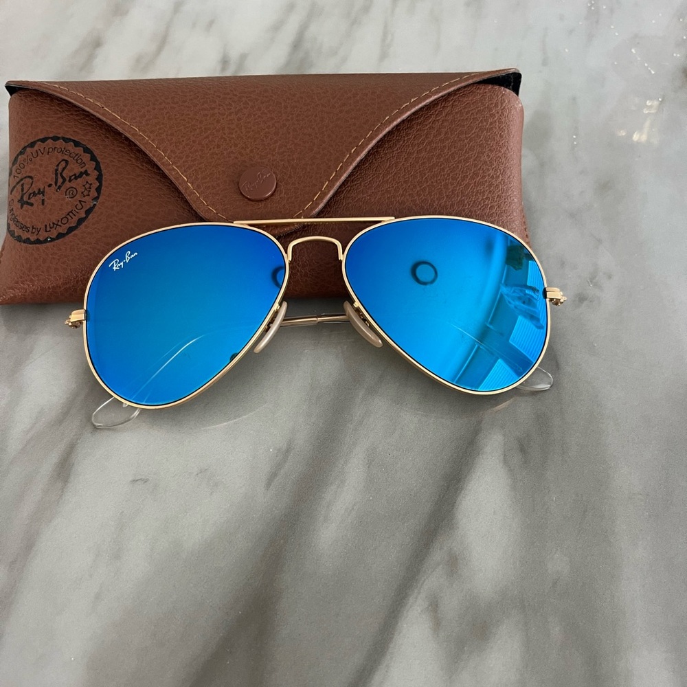 Ray-Ban Aviator Sunglasses